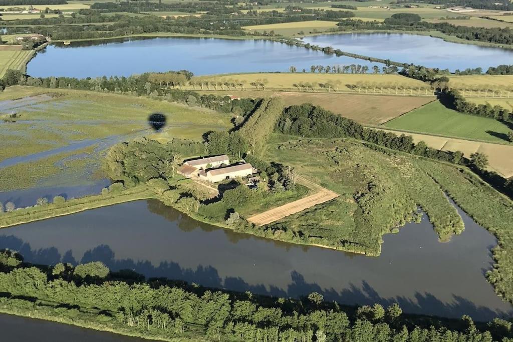 Le Relais Des Cigognes Villa Marlieux ภายนอก รูปภาพ