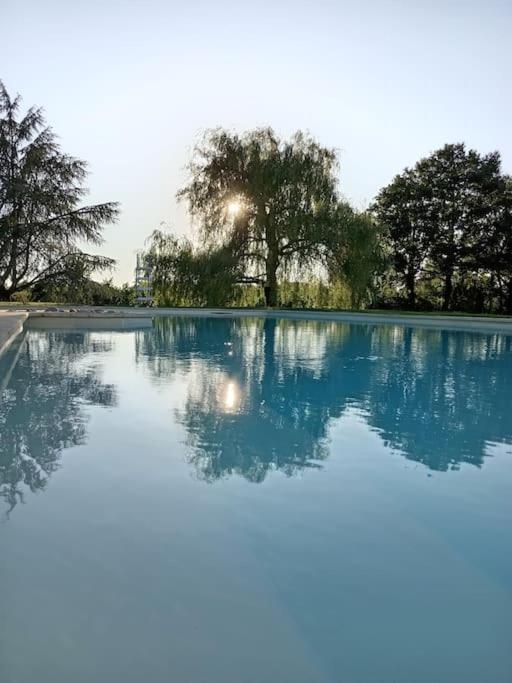 Le Relais Des Cigognes Villa Marlieux ภายนอก รูปภาพ